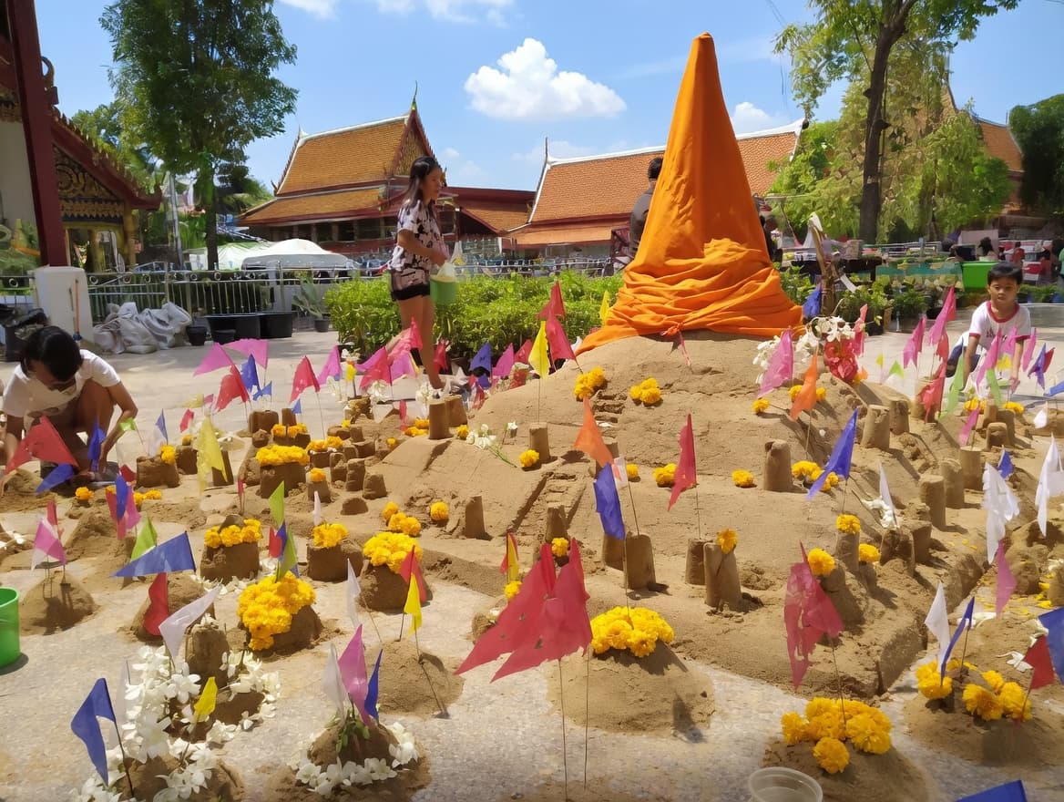 Songkran: Heat, Water, Release
