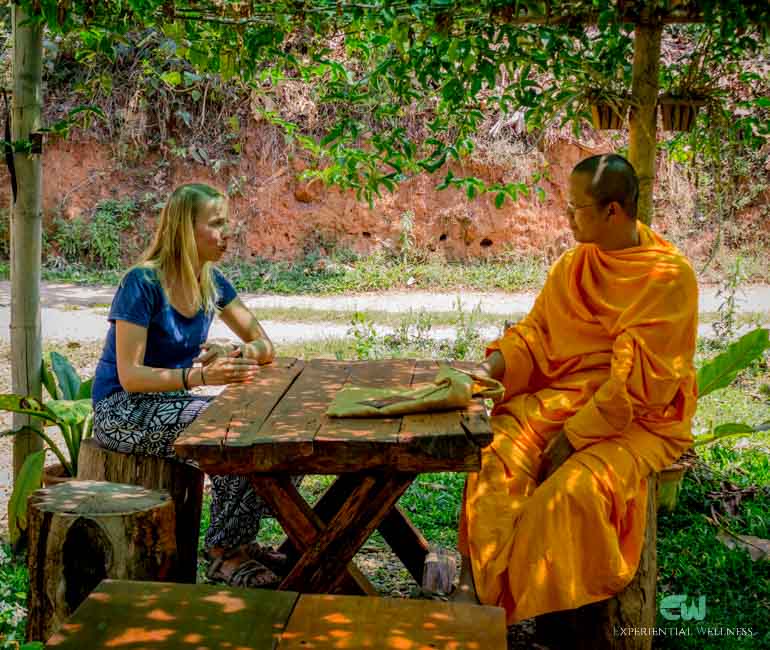 A foreigner talks to her teaching Buddhist about her meditation practise