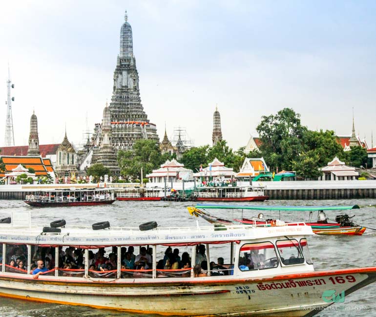 Travel on an express boat will give you the amazing experience like you're a local people in Bangkok
