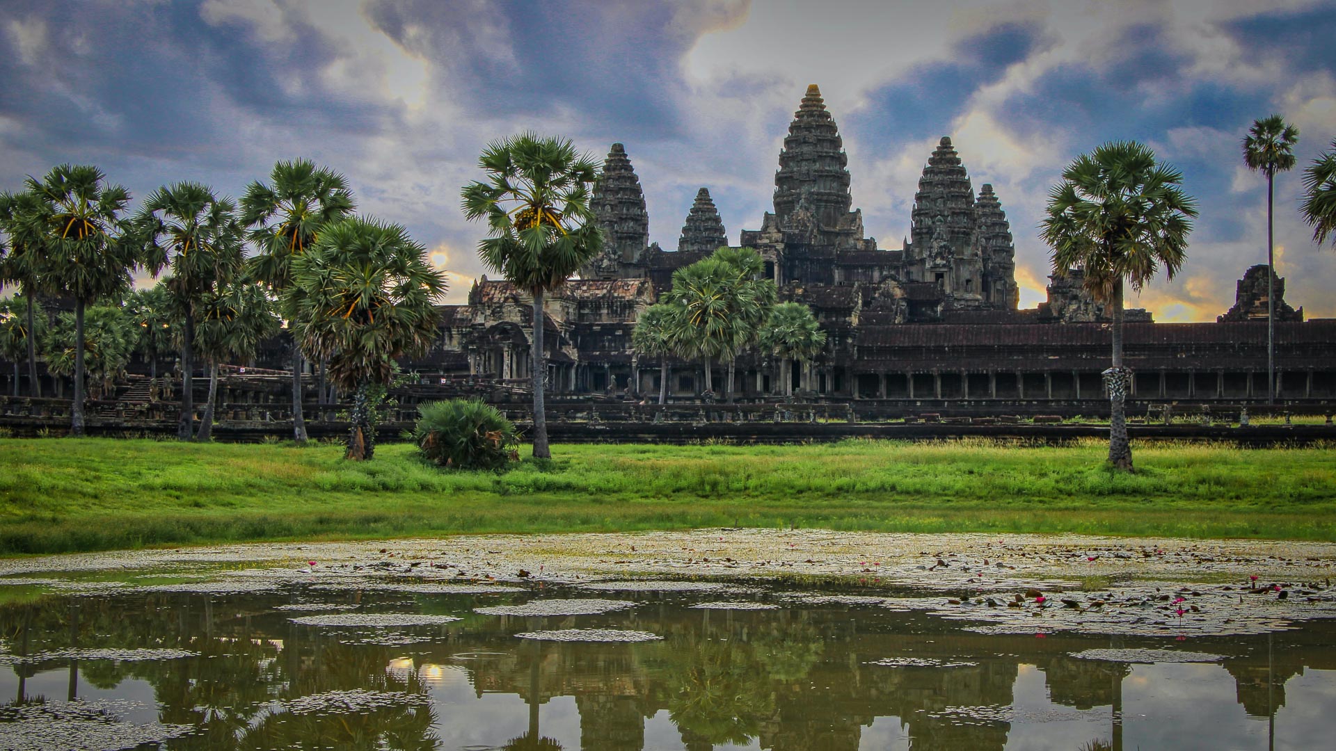 The panoramic view of the Angkor Wat.